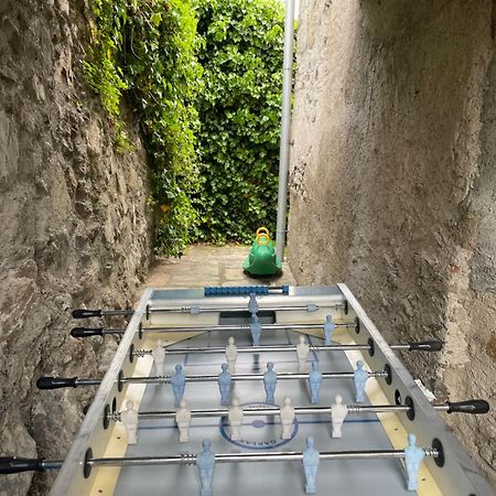 Poolside Apartment Cristina Bellano Εξωτερικό φωτογραφία