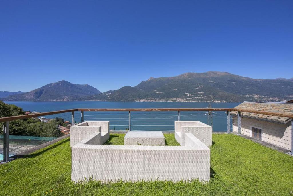 Poolside Apartment Cristina Bellano Εξωτερικό φωτογραφία